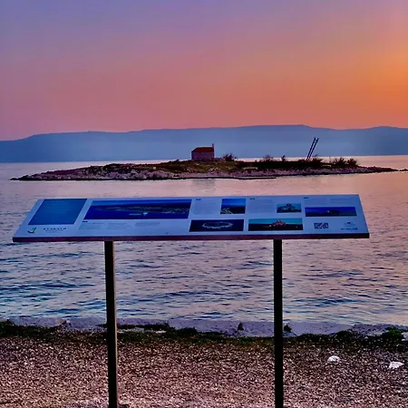 Ursula Διαμέρισμα *