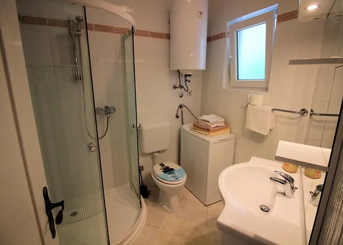 Ursula Lägenhet Novi Vinodolski